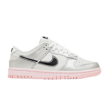 Nike Wmns Dunk Low LX 'Photon Dust Pink Foam'