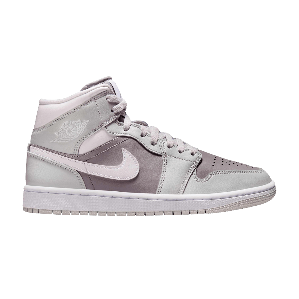 Wmns Air Jordan 1 Mid 'Photon Dust Atmosphere Grey'